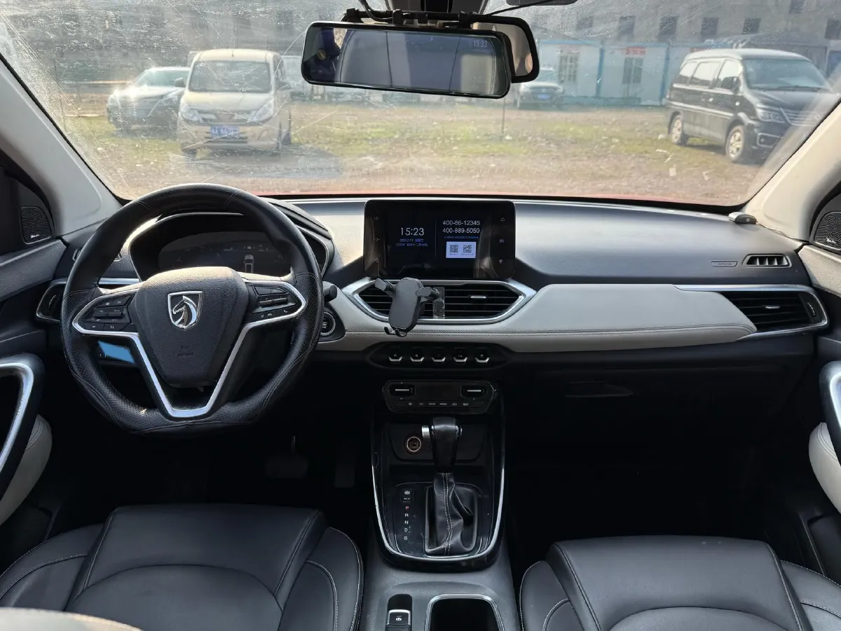 2019 BaoJun 530 1.5T 151HP L4 CVT,autocango,china used car exporter,china ev exporter,chinese used car exporter,chinese used ev exporter