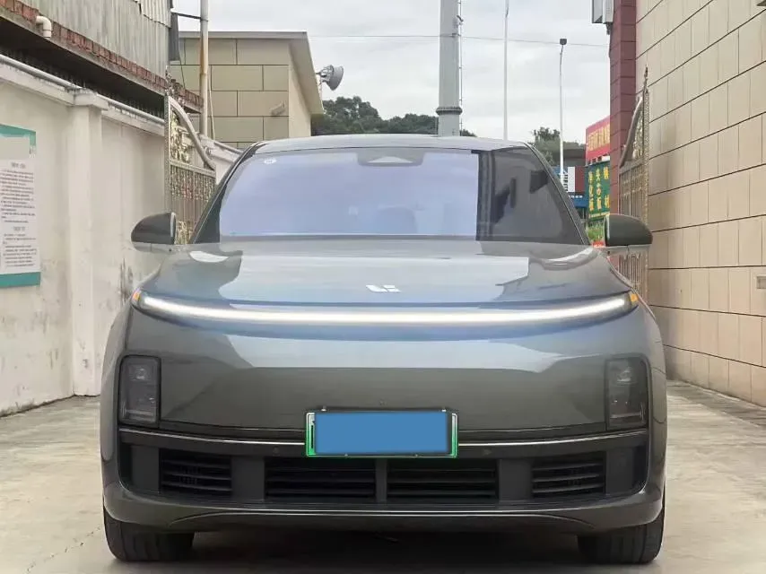 2023 Li L7 Range Extended 154HP REEV 40.9KWH,autocango,china used car exporter,china ev exporter,chinese used car exporter,chinese used ev exporter