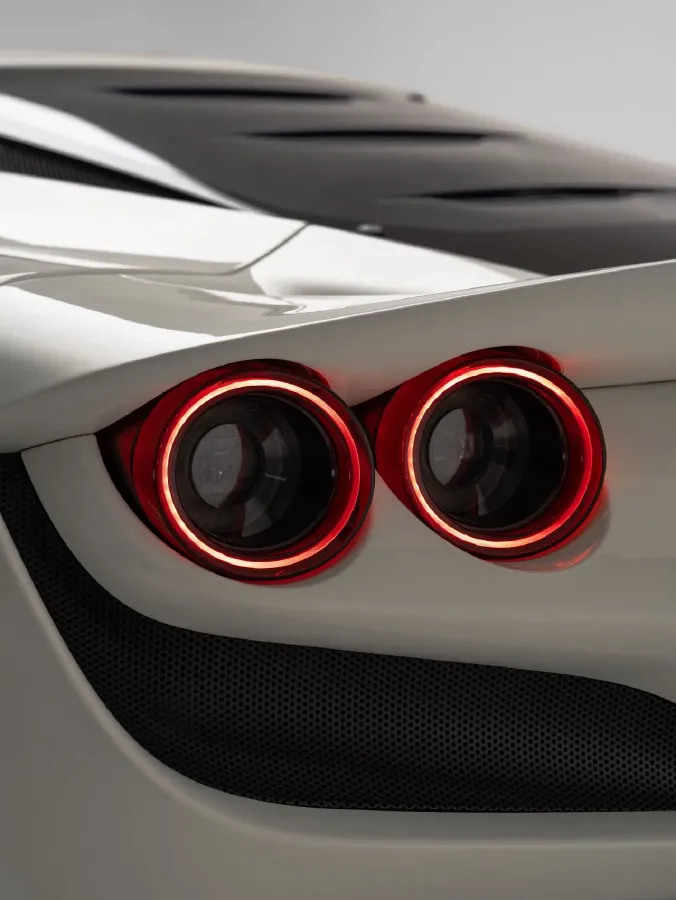 2019 Aston Martin DB11 5.2T 639HP V12 8AT,autocango,china used car exporter,china ev exporter,chinese used car exporter,chinese used ev exporter