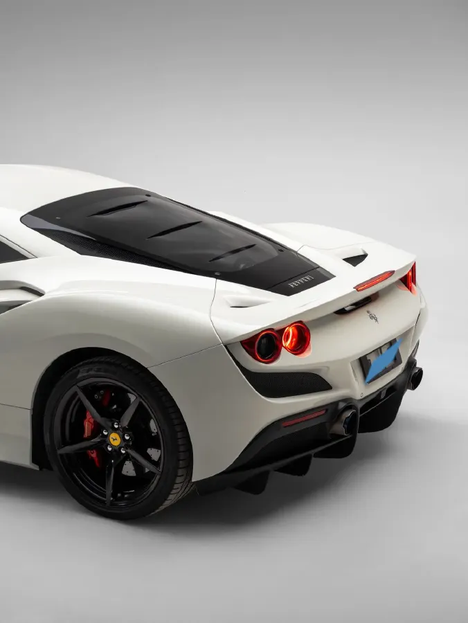 2019 Aston Martin DB11 5.2T 639HP V12 8AT,autocango,china used car exporter,china ev exporter,chinese used car exporter,chinese used ev exporter