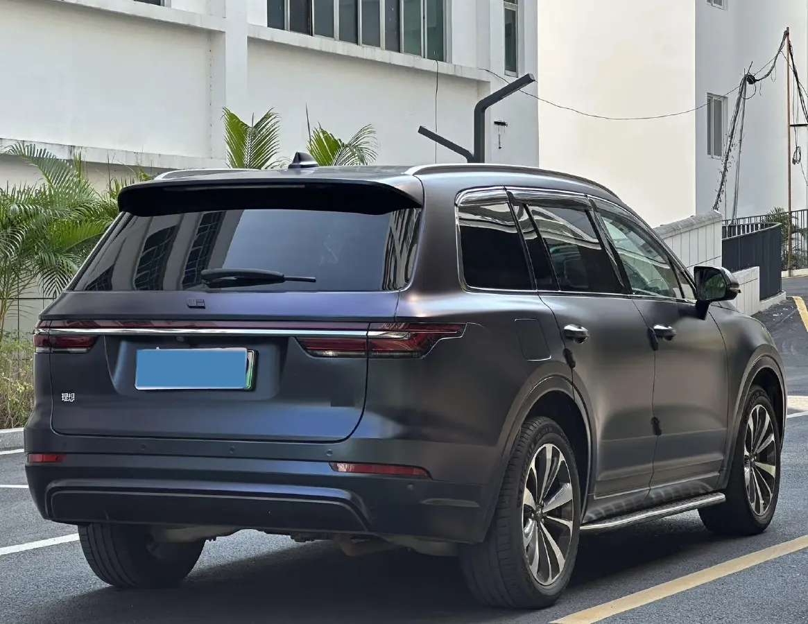 2020 Li ONE Range Extended 131HP REEV 40.5KWH,autocango,china used car exporter,china ev exporter,chinese used car exporter,chinese used ev exporter