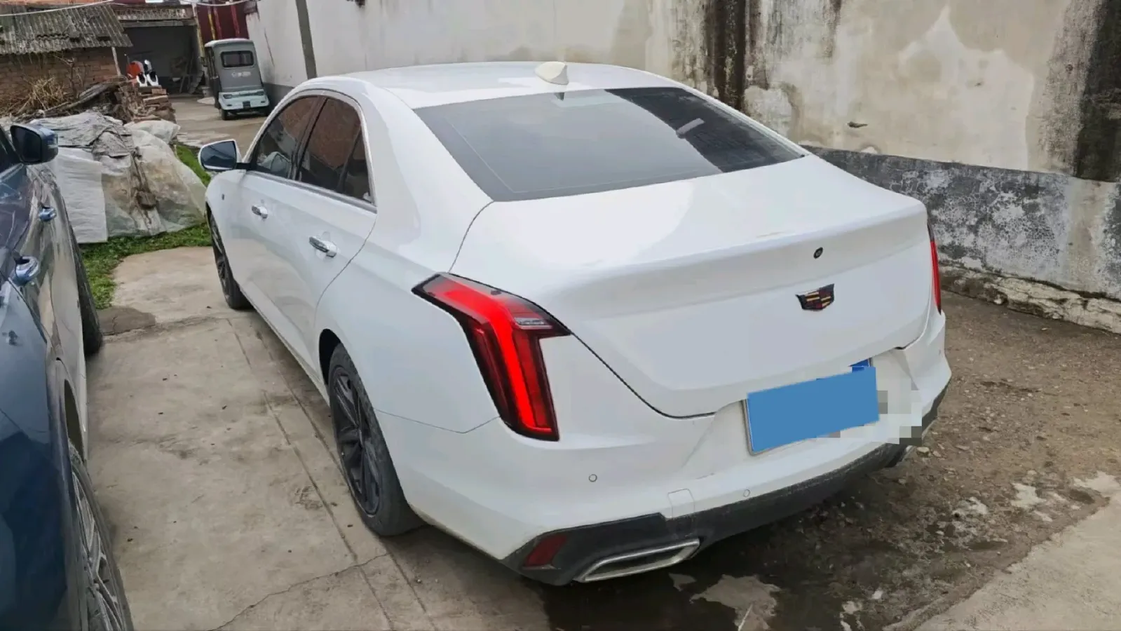 2021 Cadillac CT4 2.0T 237HP L4 8AT,autocango,china used car exporter,china ev exporter,chinese used car exporter,chinese used ev exporter
