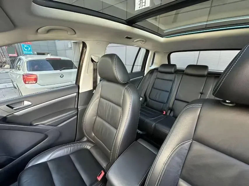 2016 Buick Larcosse 1.5T 170HP L4 7DCT,autocango,china used car exporter,china ev exporter,chinese used car exporter,chinese used ev exporter