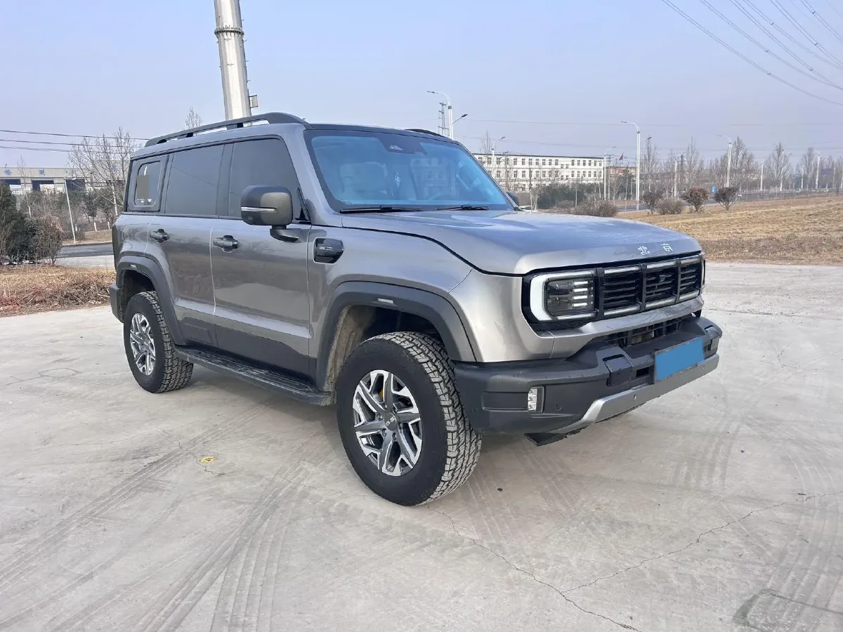 2024 Beijing BJ40 2.0T 245HP L4 8AT,autocango,china used car exporter,china ev exporter,chinese used car exporter,chinese used ev exporter