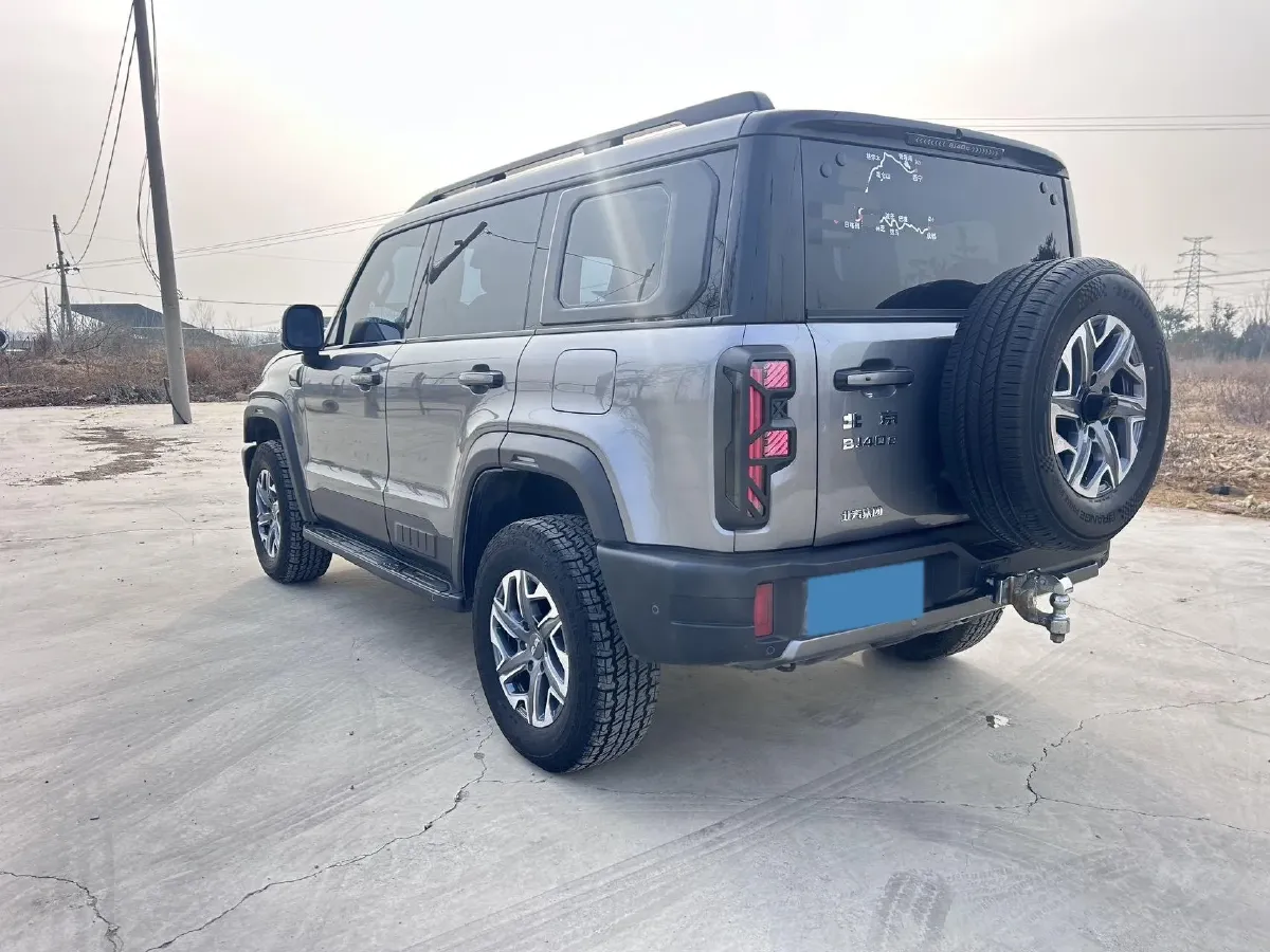 2024 Beijing BJ40 2.0T 245HP L4 8AT,autocango,china used car exporter,china ev exporter,chinese used car exporter,chinese used ev exporter
