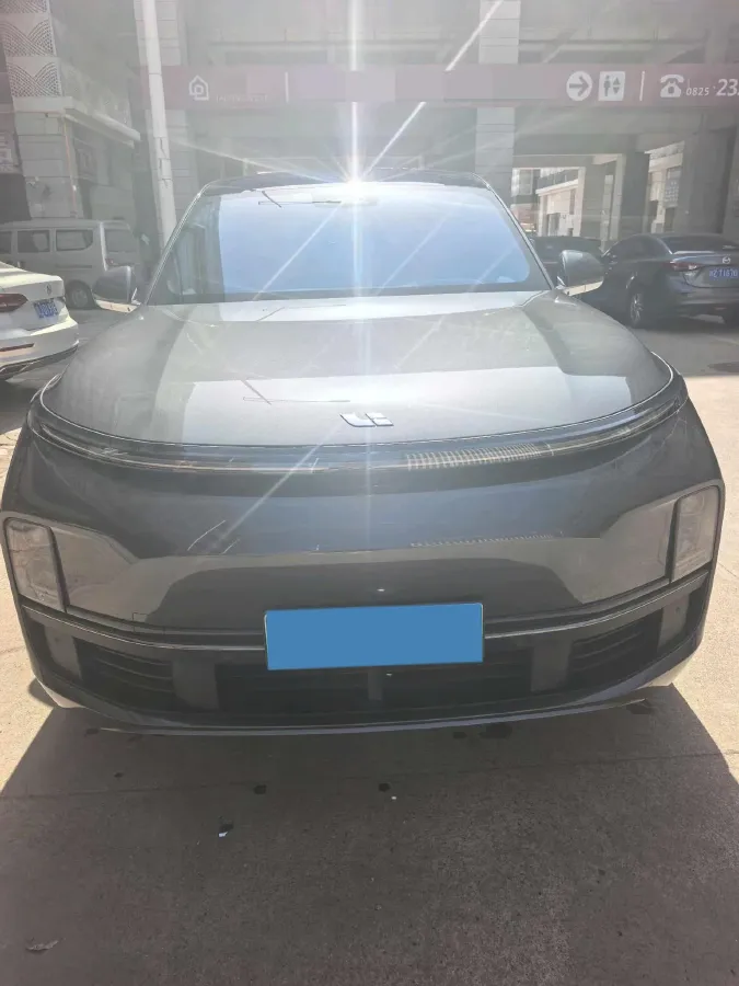 2024 Volvo S60 2.0T 197HP L4 7DCT,autocango,china used car exporter,china ev exporter,chinese used car exporter,chinese used ev exporter