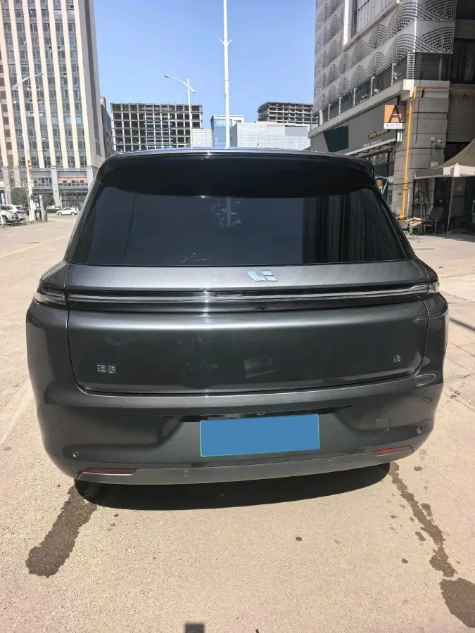 2024 Volvo S60 2.0T 197HP L4 7DCT,autocango,china used car exporter,china ev exporter,chinese used car exporter,chinese used ev exporter