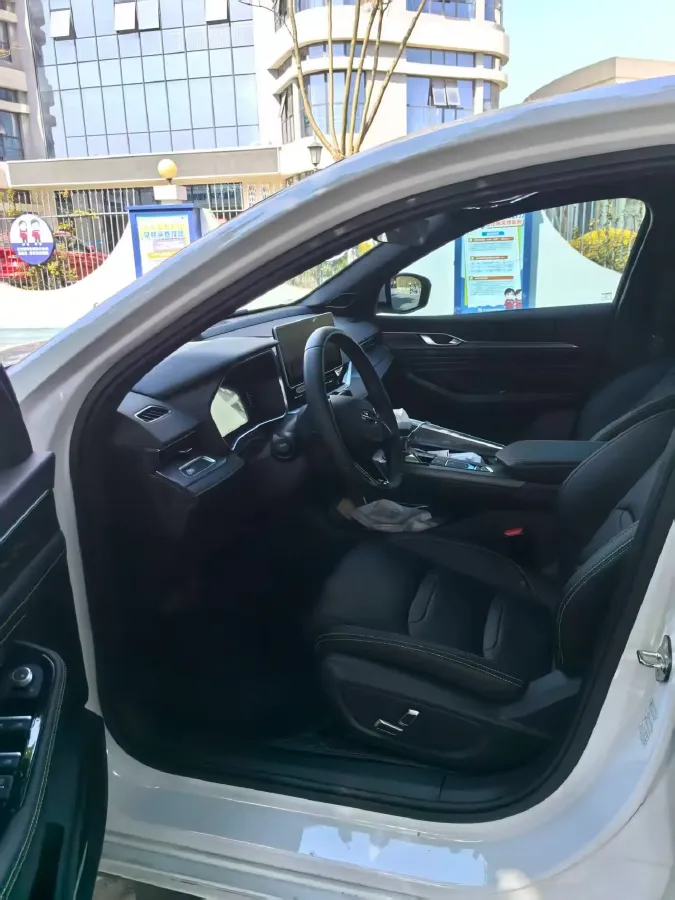 2023 Geely Preface 1.5T 181HP L4 7DCT,autocango,china used car exporter,china ev exporter,chinese used car exporter,chinese used ev exporter