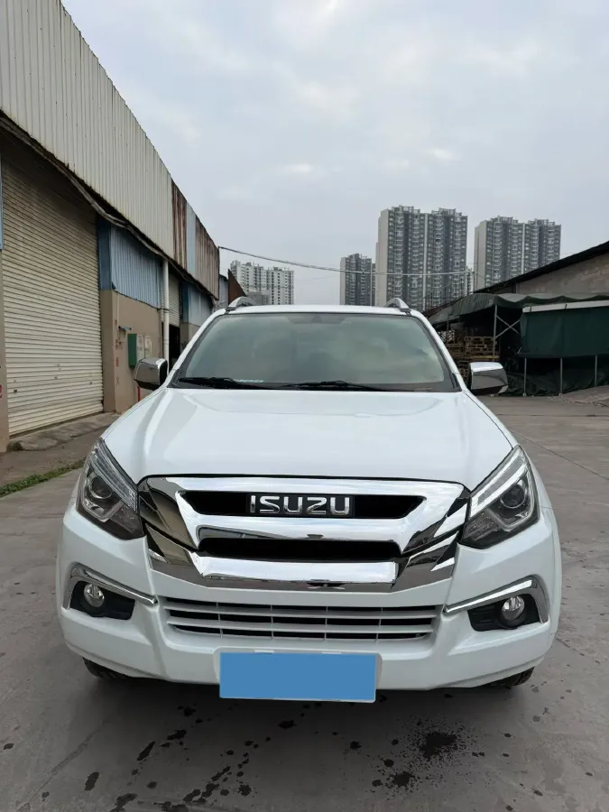 2019 Isuzu D-MAX 3.0T 177HP L4 6AT,autocango,china used car exporter,china ev exporter,chinese used car exporter,chinese used ev exporter