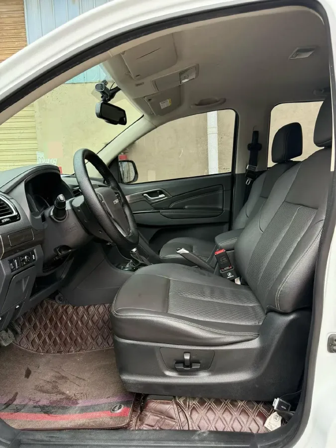 2019 Isuzu D-MAX 3.0T 177HP L4 6AT,autocango,china used car exporter,china ev exporter,chinese used car exporter,chinese used ev exporter