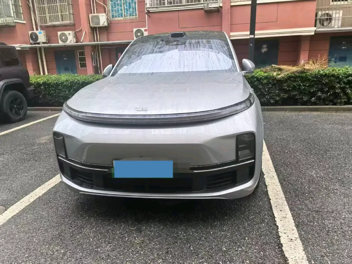 2022 Li L9 Range Extended 154HP REEV 42.6KWH,autocango,china used car exporter,china ev exporter,chinese used car exporter,chinese used ev exporter