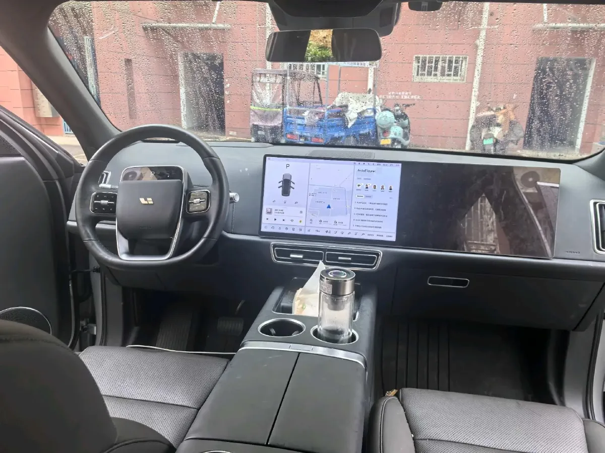 2022 Li L9 Range Extended 154HP REEV 42.6KWH,autocango,china used car exporter,china ev exporter,chinese used car exporter,chinese used ev exporter