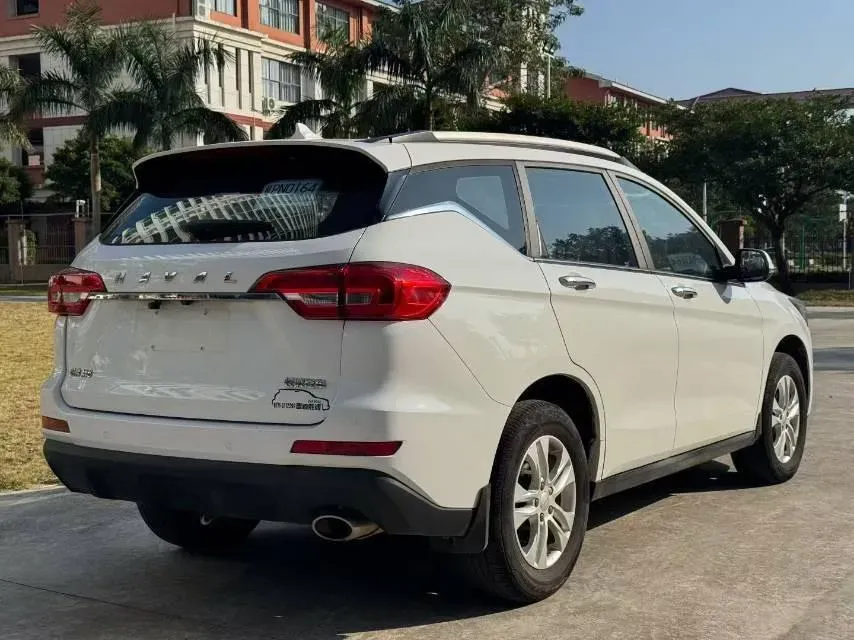 2019 Haval M6 1.5T 150HP L4 7DCT,autocango,china used car exporter,china ev exporter,chinese used car exporter,chinese used ev exporter