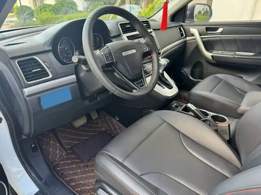 2019 Haval M6 1.5T 150HP L4 7DCT,autocango,china used car exporter,china ev exporter,chinese used car exporter,chinese used ev exporter