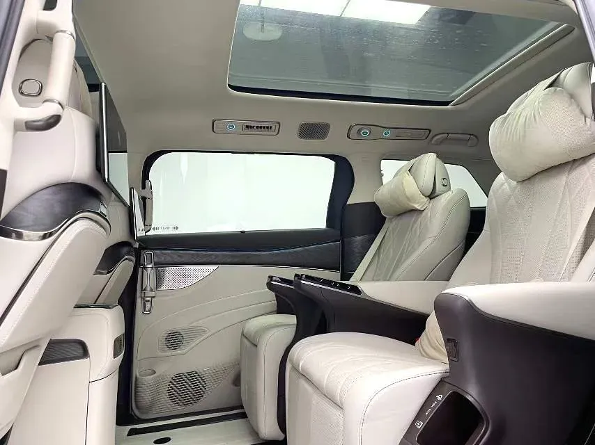 2025 Denza D9 1.5T 156HP L4 E-CVT PHEV 40KWH,autocango,china used car exporter,china ev exporter,chinese used car exporter,chinese used ev exporter