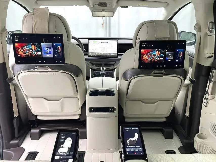 2025 Denza D9 1.5T 156HP L4 E-CVT PHEV 40KWH,autocango,china used car exporter,china ev exporter,chinese used car exporter,chinese used ev exporter