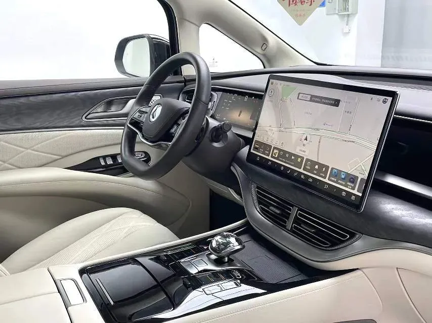 2025 Denza D9 1.5T 156HP L4 E-CVT PHEV 40KWH,autocango,china used car exporter,china ev exporter,chinese used car exporter,chinese used ev exporter