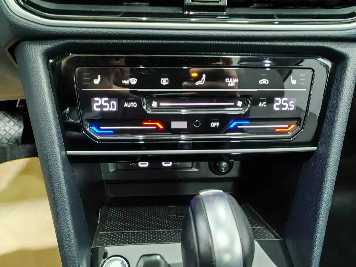 2023 Volkswagen Tharu 1.5T 160HP L4 7DCT,autocango,china used car exporter,china ev exporter,chinese used car exporter,chinese used ev exporter