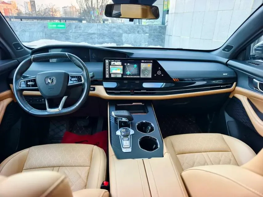 2021 ChangAn UNI-K 2.0T 233HP L4 8AT,autocango,china used car exporter,china ev exporter,chinese used car exporter,chinese used ev exporter