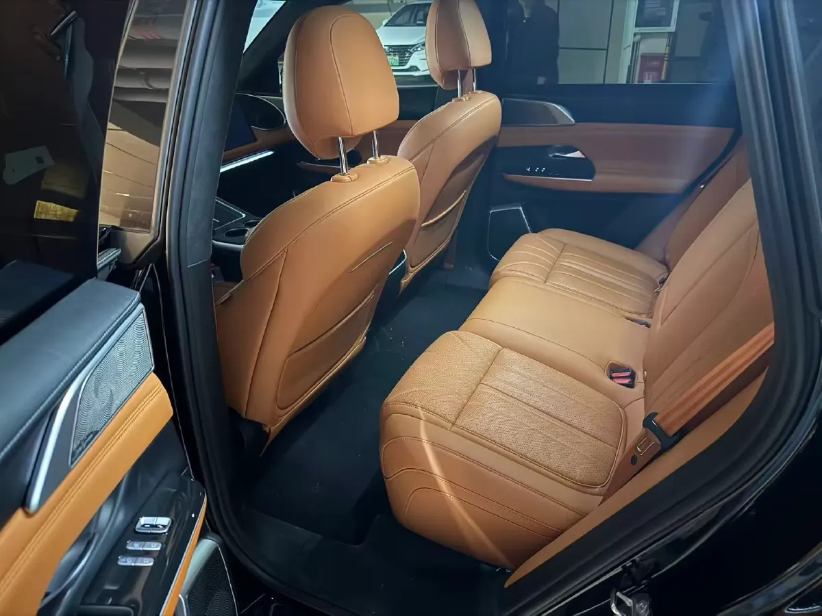 2025 Xpeng G9 BEV 93.1KWH,autocango,china used car exporter,china ev exporter,chinese used car exporter,chinese used ev exporter