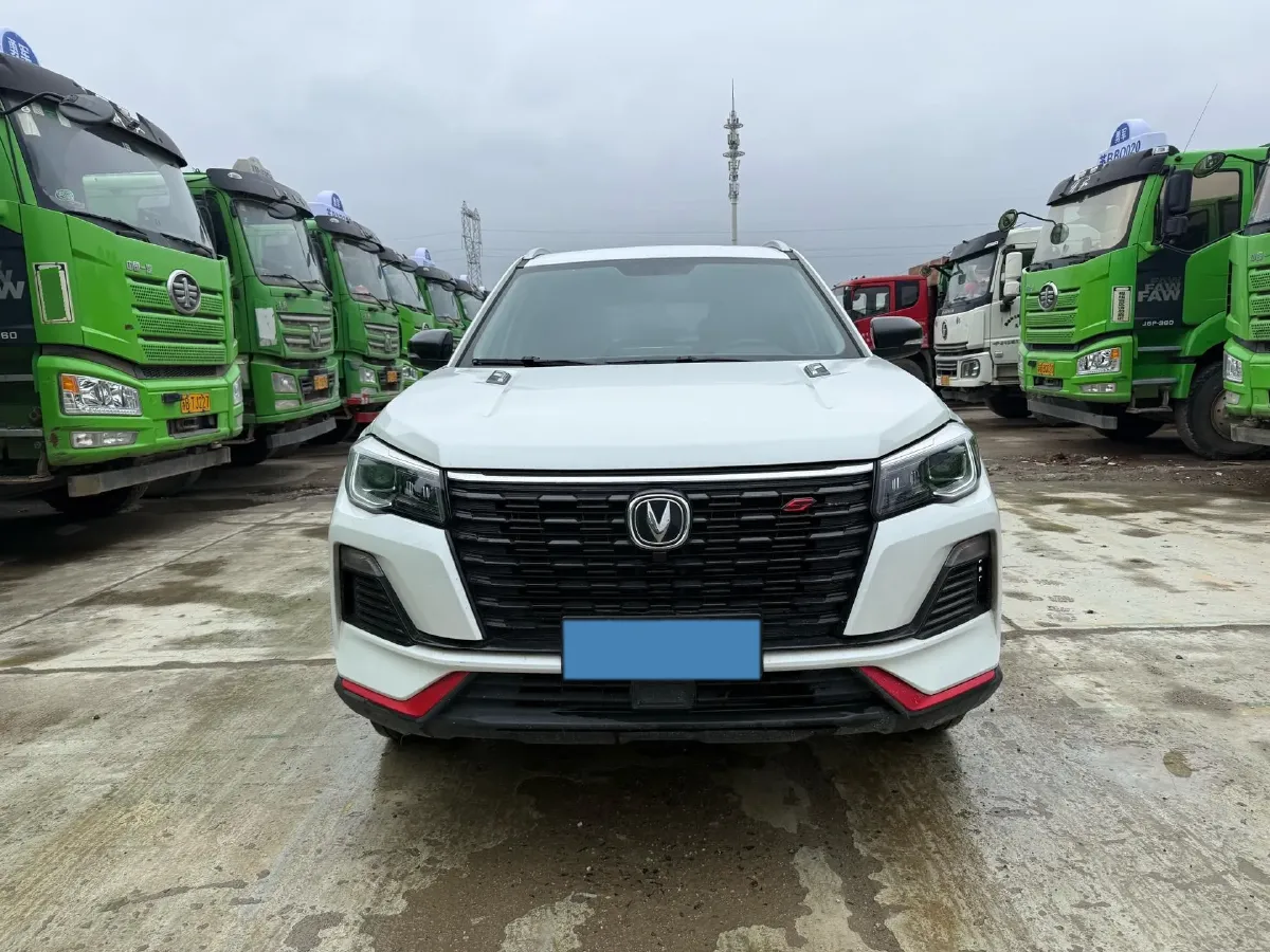 2023 ChangAn CS75 1.5T 188HP L4 7DCT,autocango,china used car exporter,china ev exporter,chinese used car exporter,chinese used ev exporter