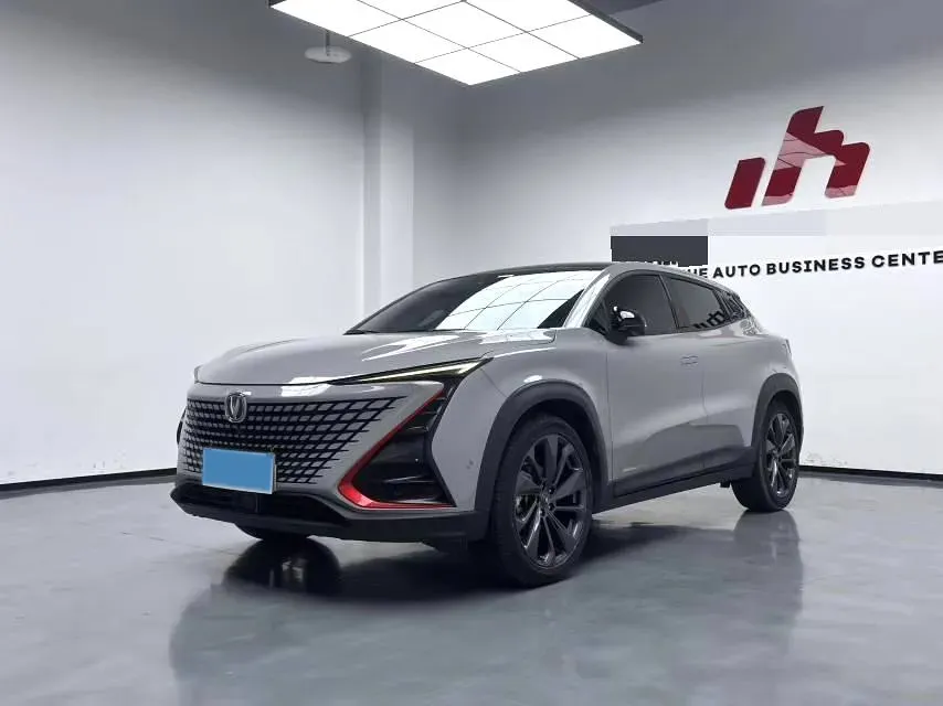 2020 ChangAn UNI-T 1.5T 180HP L4 7DCT,autocango,china used car exporter,china ev exporter,chinese used car exporter,chinese used ev exporter