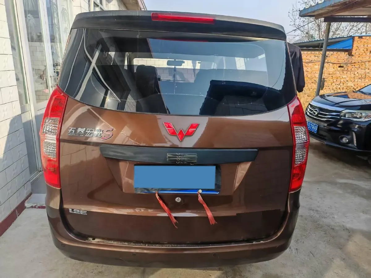 2018 WuLing HongGuang 1.2L 82HP L4 5MT,autocango,china used car exporter,china ev exporter,chinese used car exporter,chinese used ev exporter