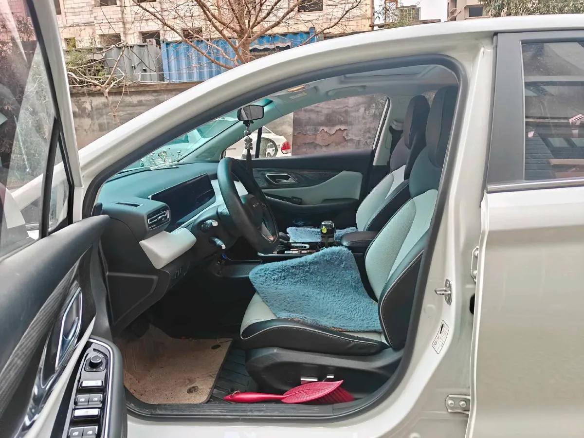 2023 BeiJing Auto EU5 Plus BEV 49.6KWH,autocango,china used car exporter,china ev exporter,chinese used car exporter,chinese used ev exporter