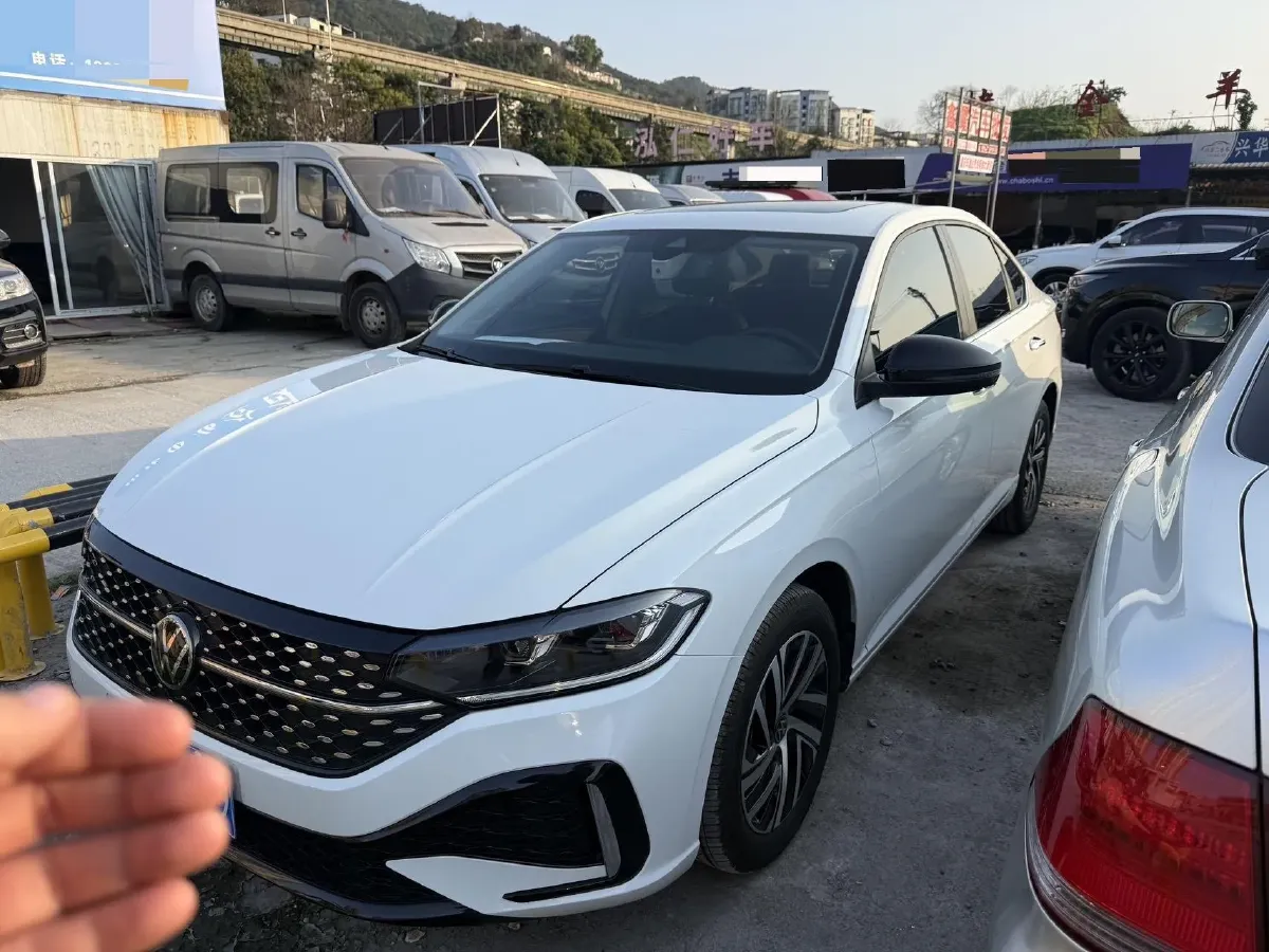 2024 Volkswagen Lavida 1.5T 160HP L4 7DCT,autocango,china used car exporter,china ev exporter,chinese used car exporter,chinese used ev exporter