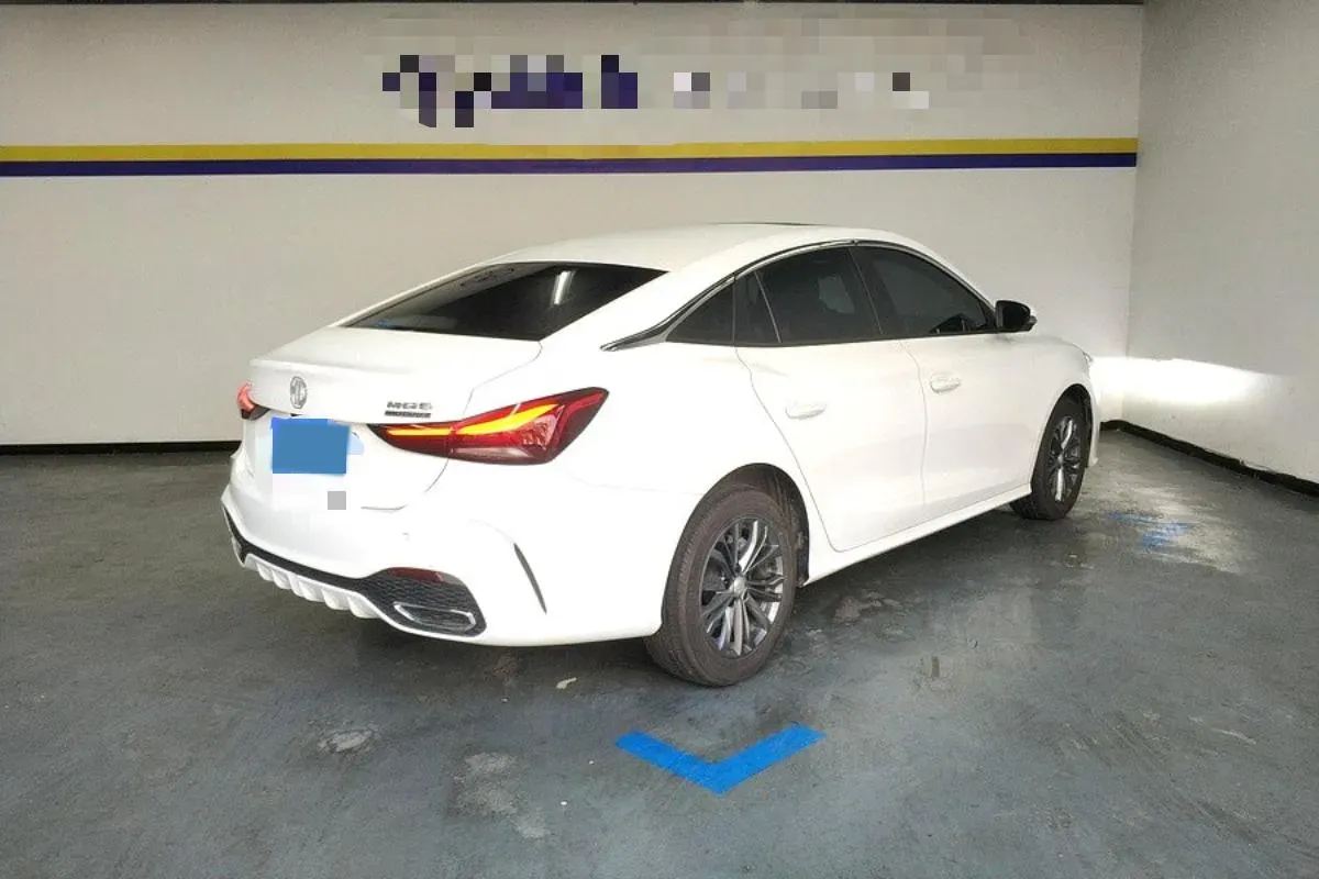 2025 MG 5 1.5L 129HP L4 CVT,autocango,china used car exporter,china ev exporter,chinese used car exporter,chinese used ev exporter