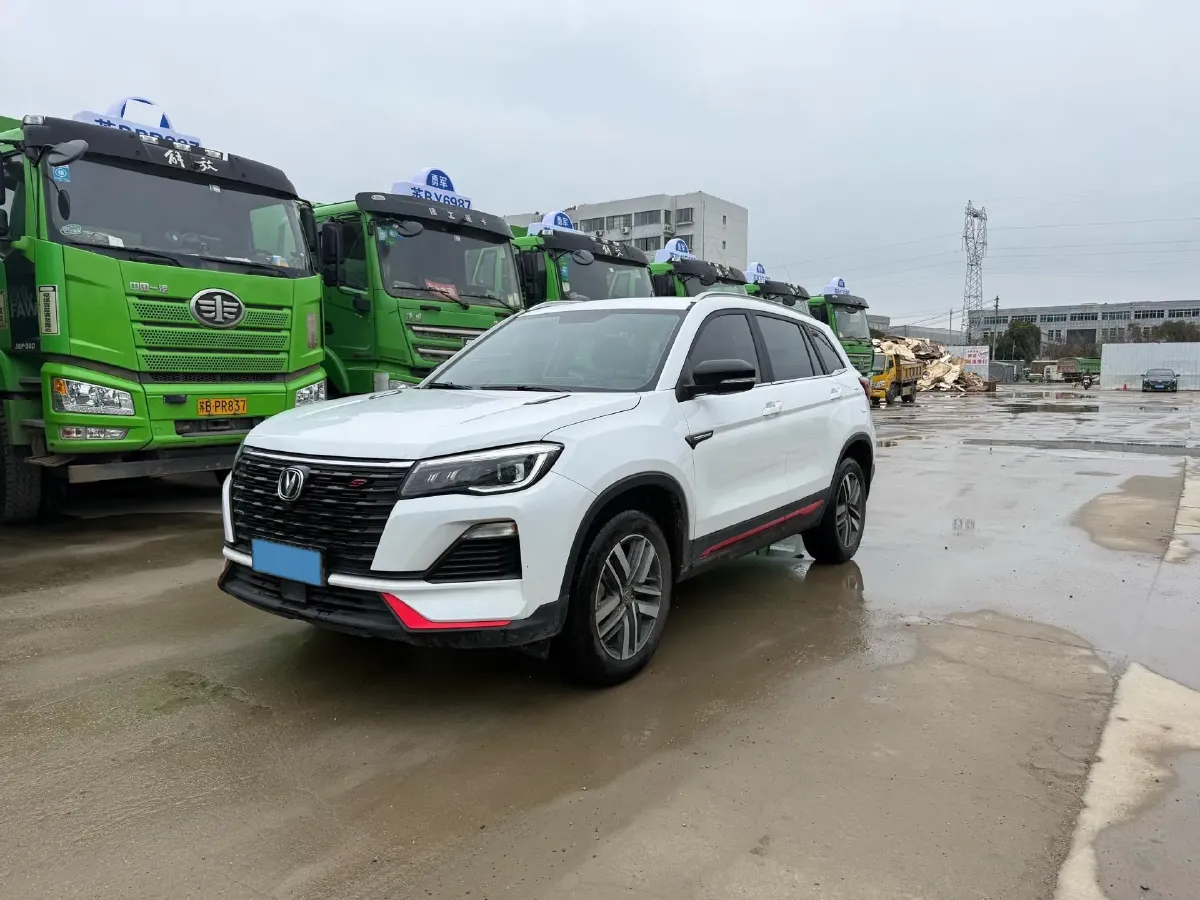 2022 ChangAn CS75 1.5T 180HP L4 7DCT,autocango,china used car exporter,china ev exporter,chinese used car exporter,chinese used ev exporter