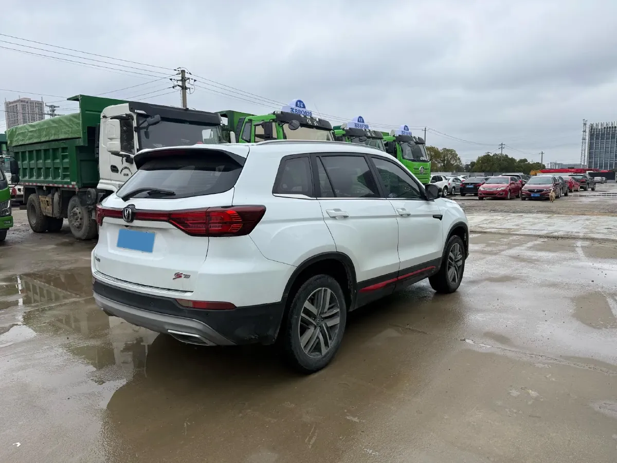 2022 ChangAn CS75 1.5T 180HP L4 7DCT,autocango,china used car exporter,china ev exporter,chinese used car exporter,chinese used ev exporter