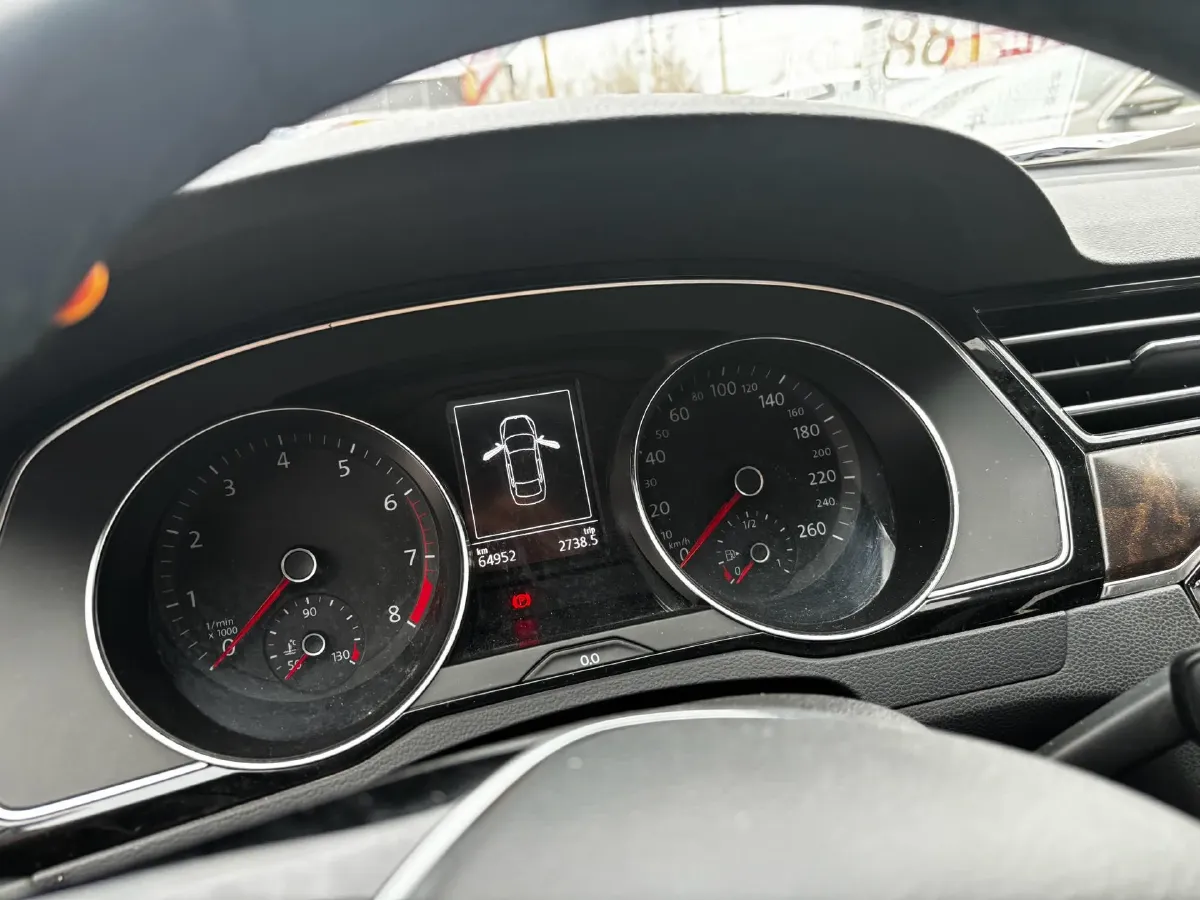 2019 Volkswagen Magotan 2.0T 186HP L4 7DCT,autocango,china used car exporter,china ev exporter,chinese used car exporter,chinese used ev exporter