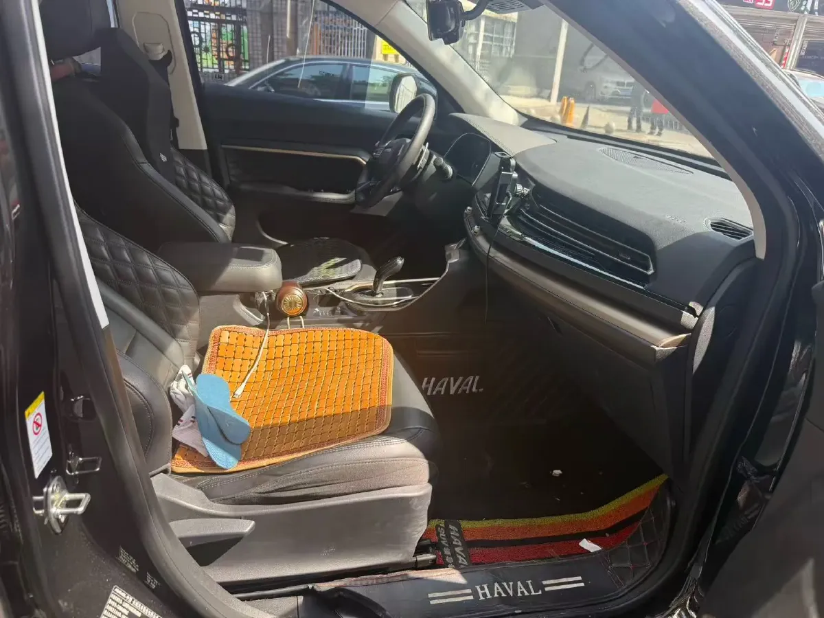 2021 Haval H6 1.5T 150HP L4 7DCT,autocango,china used car exporter,china ev exporter,chinese used car exporter,chinese used ev exporter