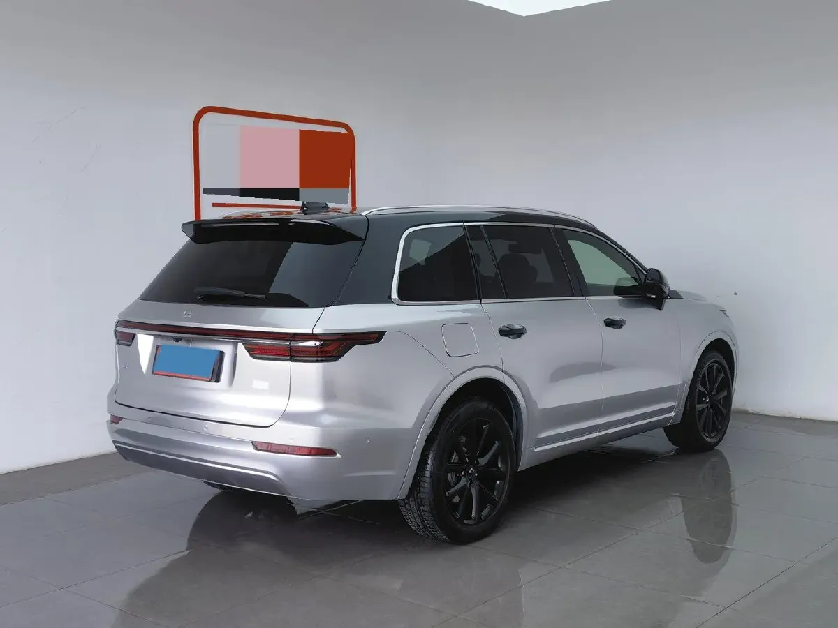 2021 Li ONE Range Extended 131HP REEV 40.5KWH,autocango,china used car exporter,china ev exporter,chinese used car exporter,chinese used ev exporter