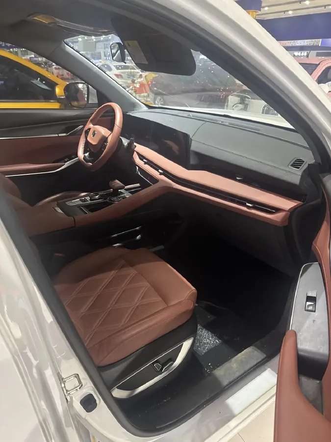 2023 ChangAn CS75 Plus 1.5T 188HP L4 8AT,autocango,china used car exporter,china ev exporter,chinese used car exporter,chinese used ev exporter