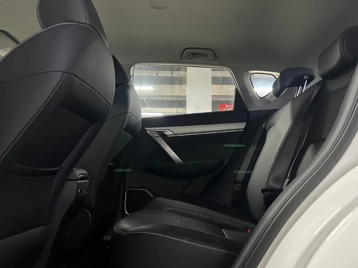 2025 Geely Coolray 1.5L 126HP L4 CVT,autocango,china used car exporter,china ev exporter,chinese used car exporter,chinese used ev exporter