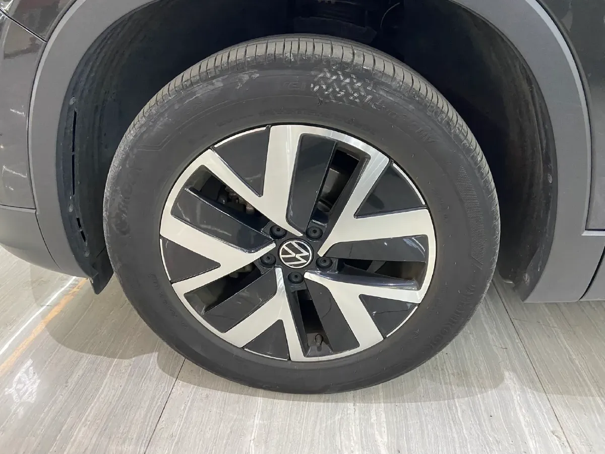 2023 Volkswagen Tayron 1.4T 150HP L4 7DCT,autocango,china used car exporter,china ev exporter,chinese used car exporter,chinese used ev exporter