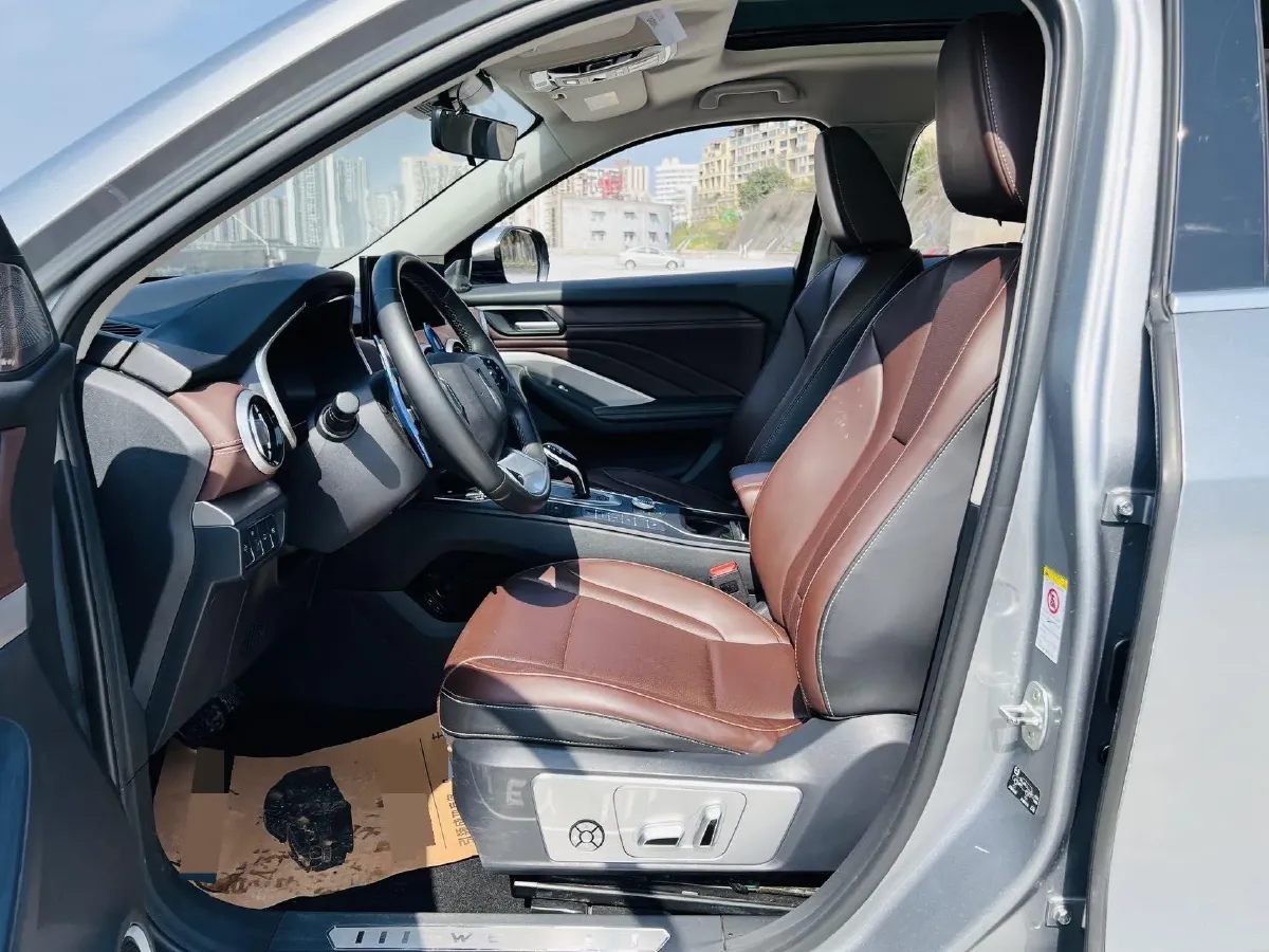 2021 WEY VV6 2.0T 227HP L4 7DCT,autocango,china used car exporter,china ev exporter,chinese used car exporter,chinese used ev exporter