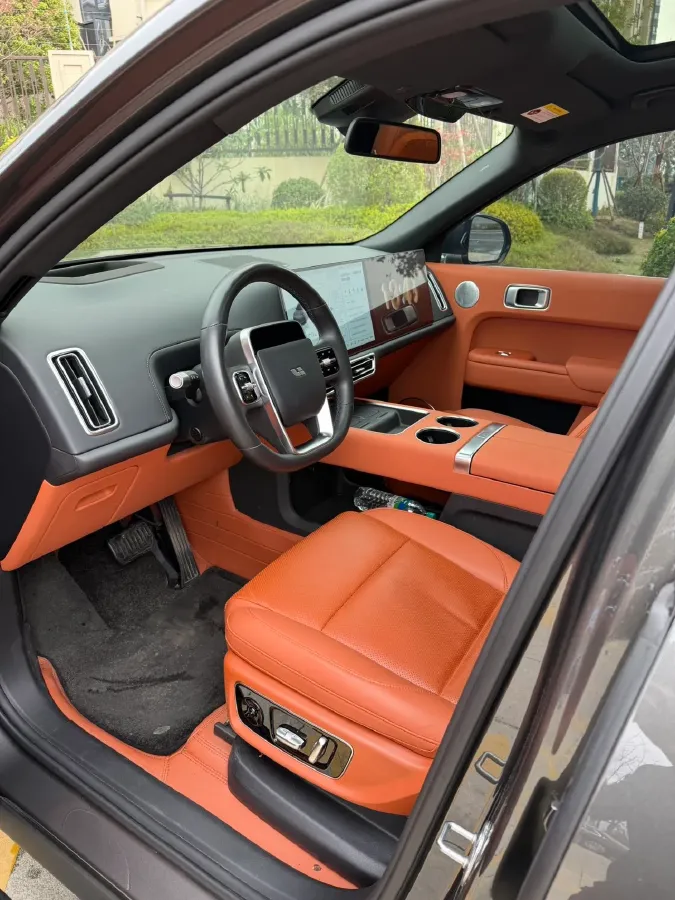 2024 Li L9 Range Extended 154HP REEV 52.3KWH,autocango,china used car exporter,china ev exporter,chinese used car exporter,chinese used ev exporter