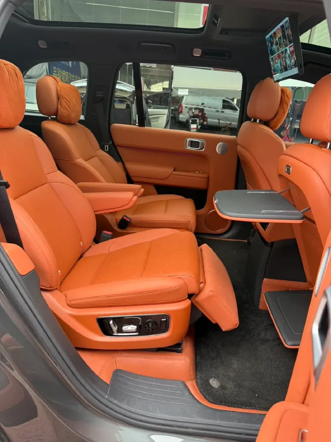 2024 Li L9 Range Extended 154HP REEV 52.3KWH,autocango,china used car exporter,china ev exporter,chinese used car exporter,chinese used ev exporter