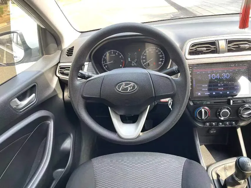 2020 Hyundai Reina 1.4L 95HP L4 5MT,autocango,china used car exporter,china ev exporter,chinese used car exporter,chinese used ev exporter