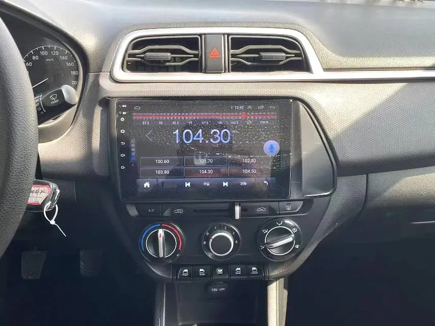 2020 Hyundai Reina 1.4L 95HP L4 5MT,autocango,china used car exporter,china ev exporter,chinese used car exporter,chinese used ev exporter