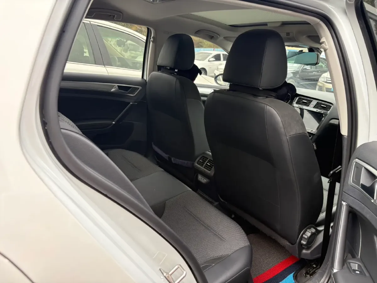 2020 Volkswagen Golf 1.4T 150HP L4 7DCT,autocango,china used car exporter,china ev exporter,chinese used car exporter,chinese used ev exporter