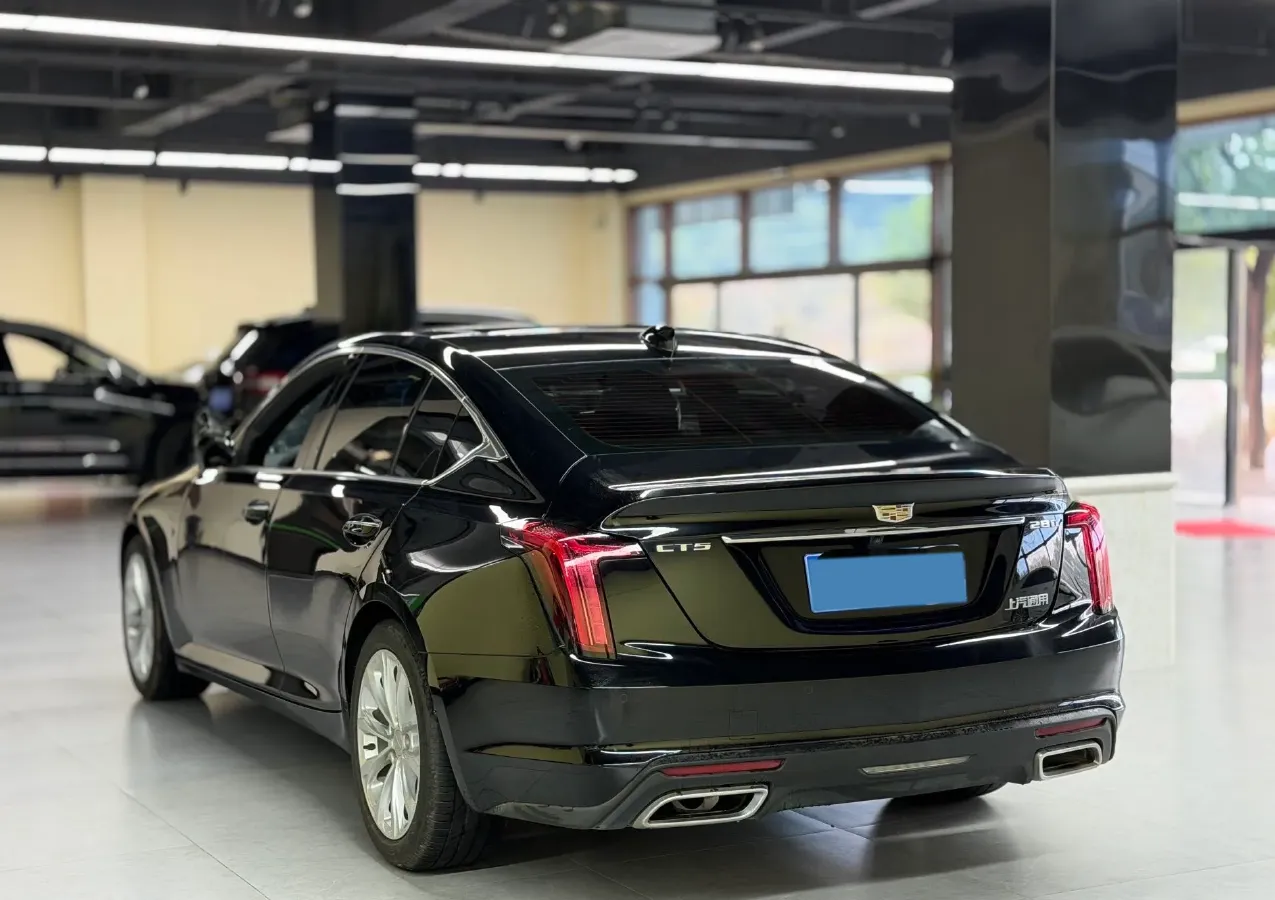 2022 Cadillac CT5 2.0T 237HP L4 10AT,autocango,china used car exporter,china ev exporter,chinese used car exporter,chinese used ev exporter