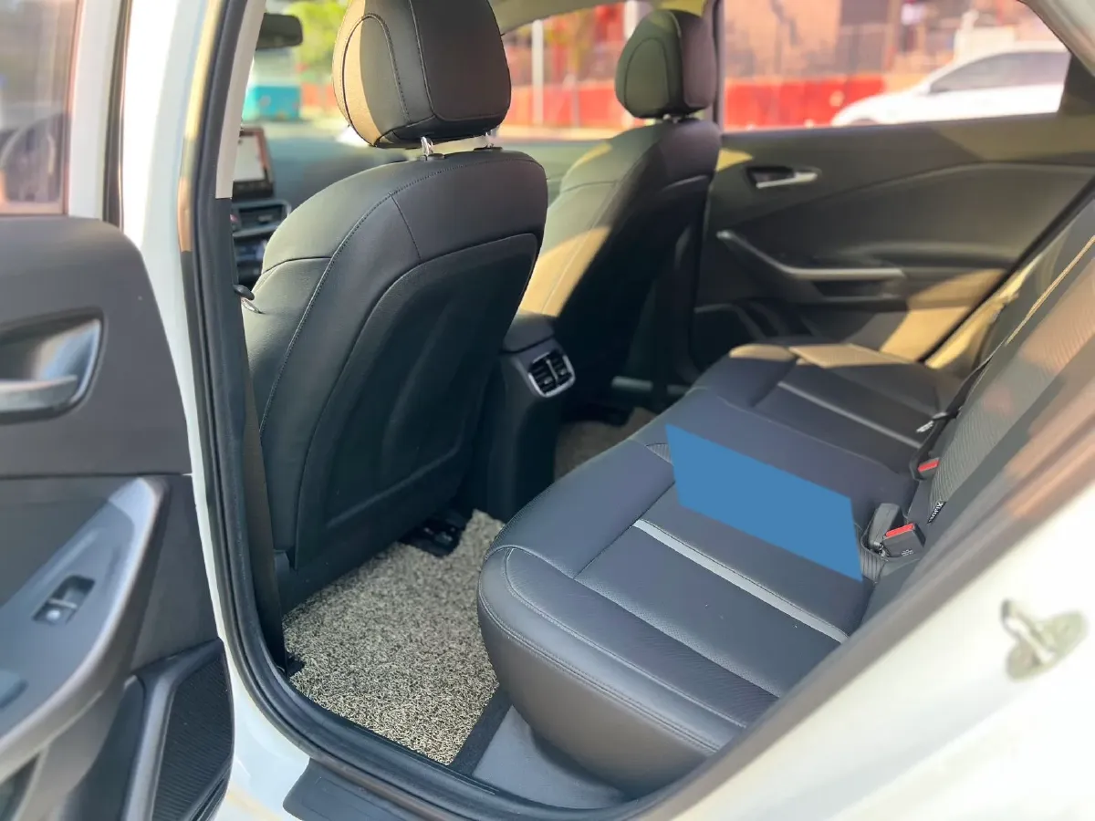 2019 Hyundai La Festa 1.6T 204HP L4 7DCT,autocango,china used car exporter,china ev exporter,chinese used car exporter,chinese used ev exporter