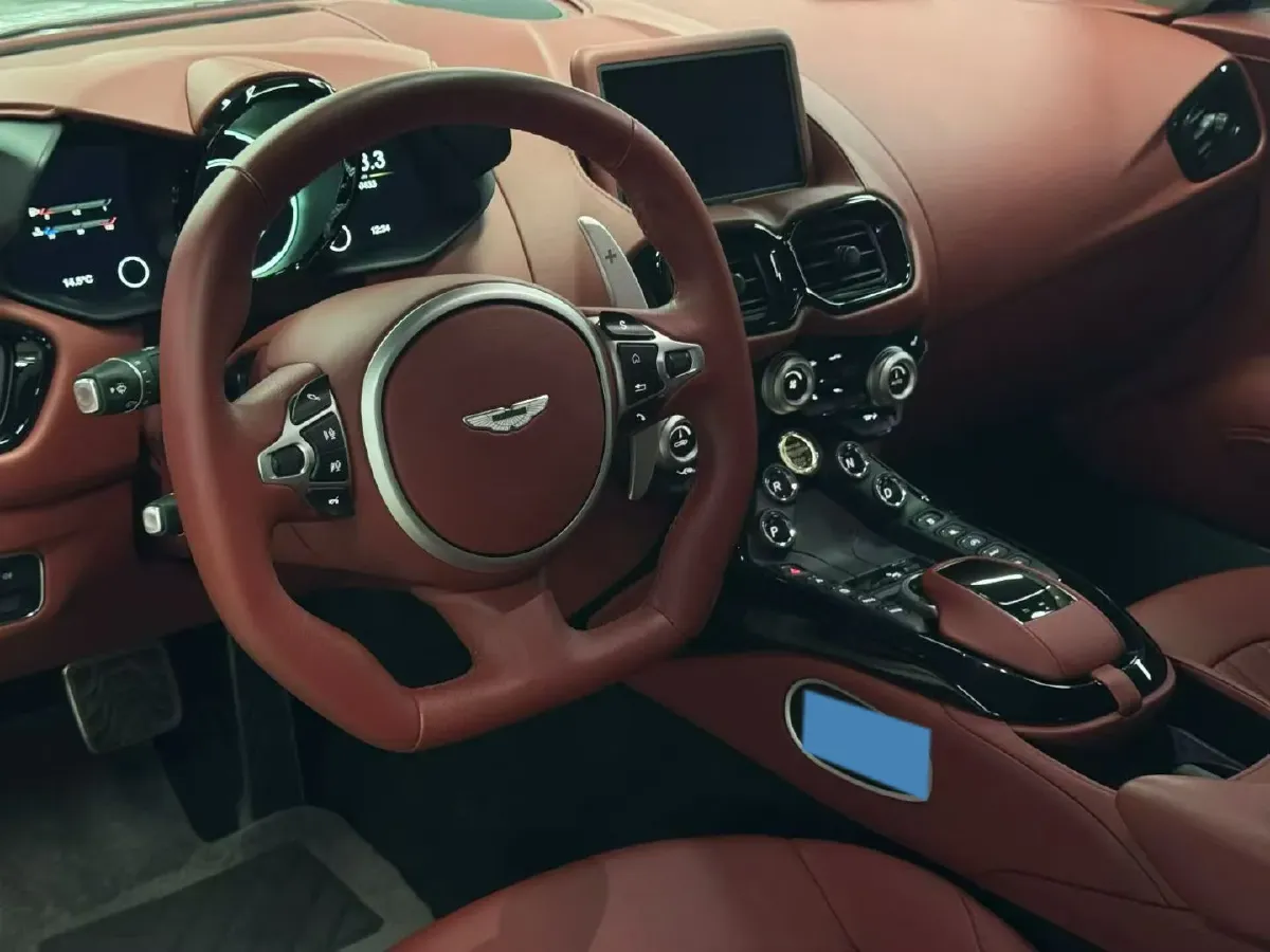 2018 Aston Martin V8 Vantage 4.0T 510HP V8 8AT,autocango,china used car exporter,china ev exporter,chinese used car exporter,chinese used ev exporter