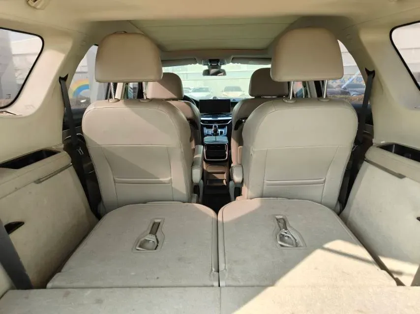 2019 Geely JiaJi 1.5T 177HP L3 7DCT,autocango,china used car exporter,china ev exporter,chinese used car exporter,chinese used ev exporter