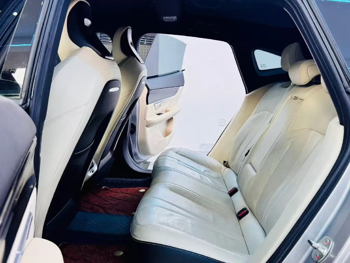 2021 Iveco OuSheng 3.0T 180HP L4 8AT,autocango,china used car exporter,china ev exporter,chinese used car exporter,chinese used ev exporter