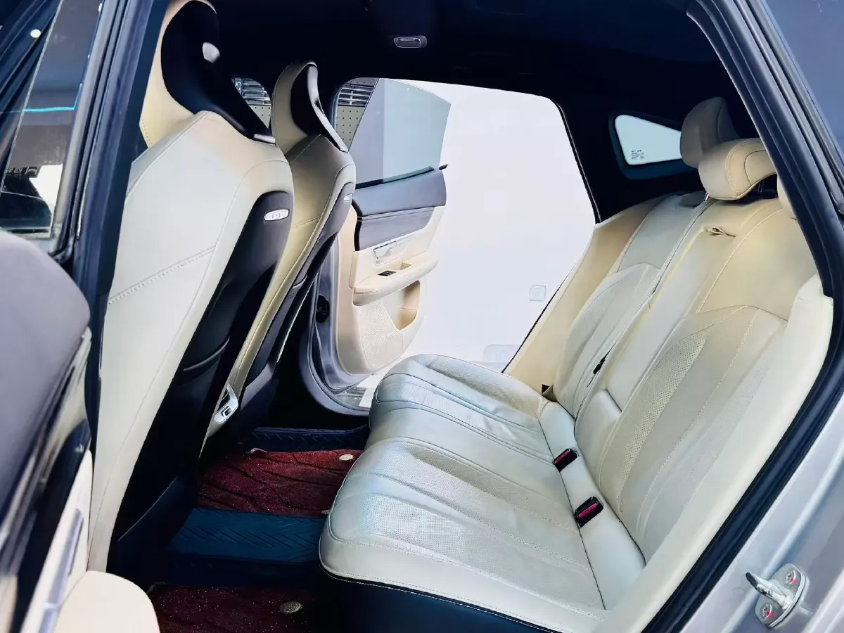 2021 Iveco OuSheng 3.0T 180HP L4 8AT,autocango,china used car exporter,china ev exporter,chinese used car exporter,chinese used ev exporter